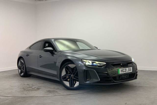 Audi Rs E-tron Gt Carbon Vorsprung   440,00 kW Saloon Electric Daytona Grey Pearlescent