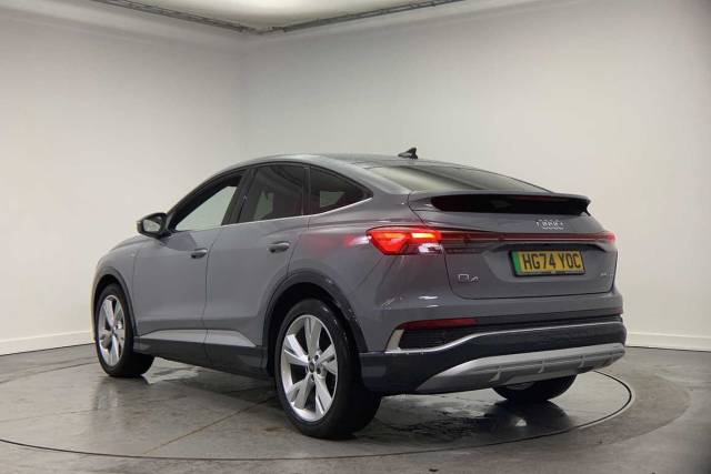 2025 Audi Q4 Sportback S line 45 e-tron  210,00 kW