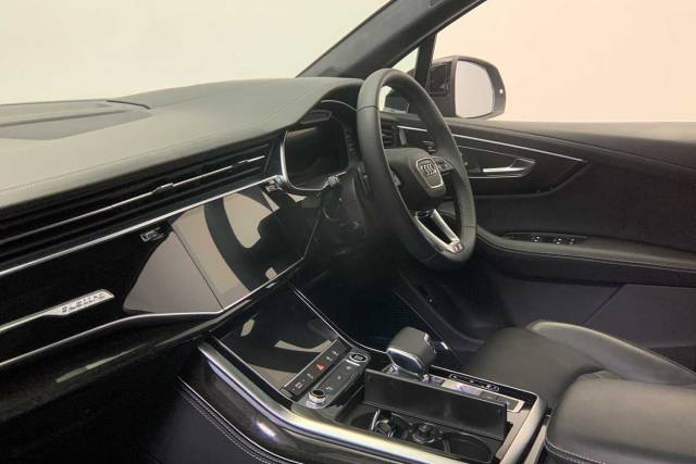 2023 Audi Q7 3.0 Vorsprung 55 TFSI quattro 340 PS tiptronic