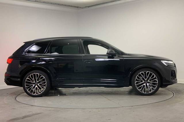 2024 Audi Q7 3.0 SUV  Vorsprung 55 TFSI quattro 340 PS tiptronic
