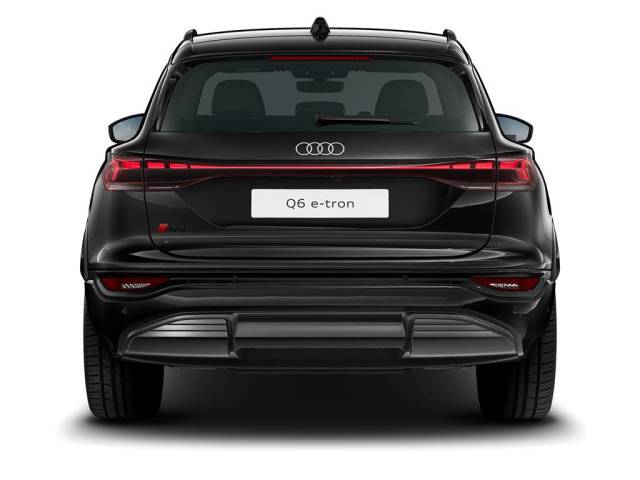 Audi Q6 e-tron AUDI Q6 SUV S line e-tron quattro 285,00 kW