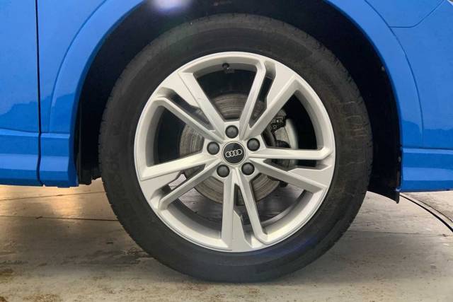 2023 Audi Q3 1.5 S line 35 TFSI  150 PS S tronic