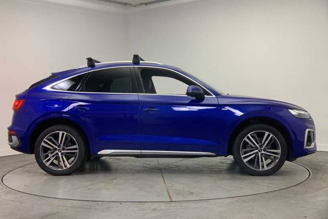 2021 Audi Q5 Sportback 2.0 S line 40 TDI quattro 204 PS S tronic