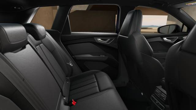 Audi Q4 e-tron AUDI Q4 Black Edition 45 e-tron quattro 210,00 kW