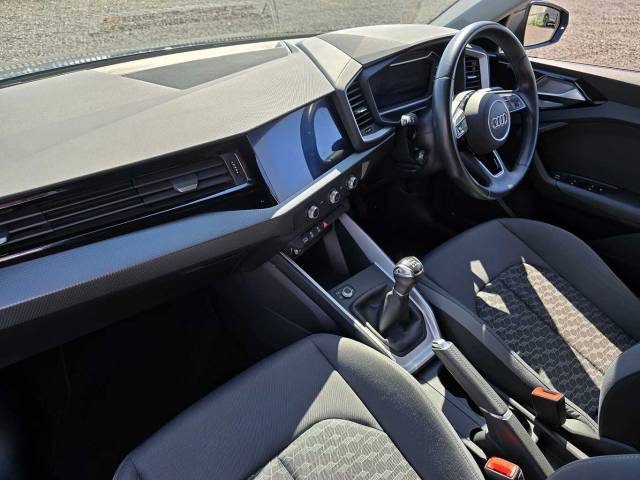 2021 Audi A1 Sportback 1.0 Sport 30 TFSI  110 PS 6-speed