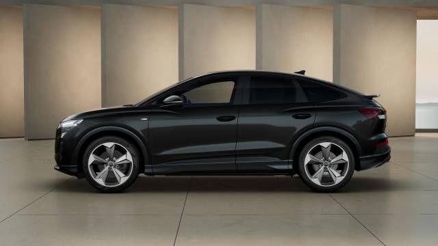 Audi Q4 Sportback e-tron AUDI Q4 Sportback Black Edition 55 e-tron quattro 250,00 kW