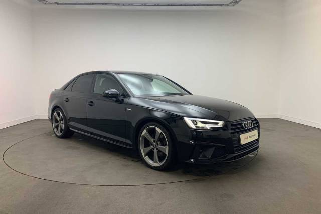 Audi A4 Saloon 2.0 Black Edition 35 TFSI  150 PS S tronic Saloon Petrol Brilliant Black