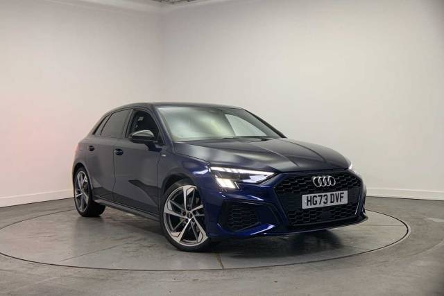 Audi A3 Sportback 1.5 (O) Edition 1 35 TFSI  150 PS S tronic Hatchback Petrol Navarra blue, metallic