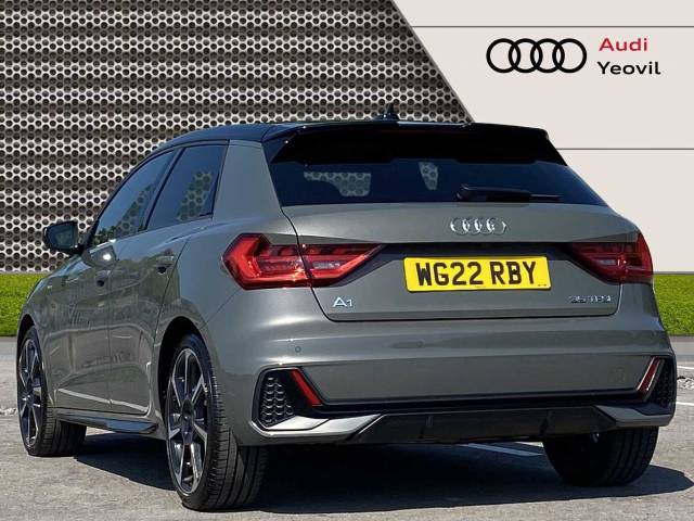 2022 Audi A1 Sportback 1.5 Black Edition 35 TFSI  150 PS S tronic