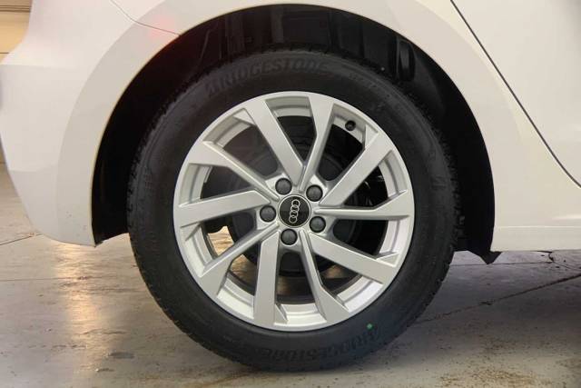 2024 Audi A1 Sportback 1.0 Sport 25 TFSI  95 PS 5-speed