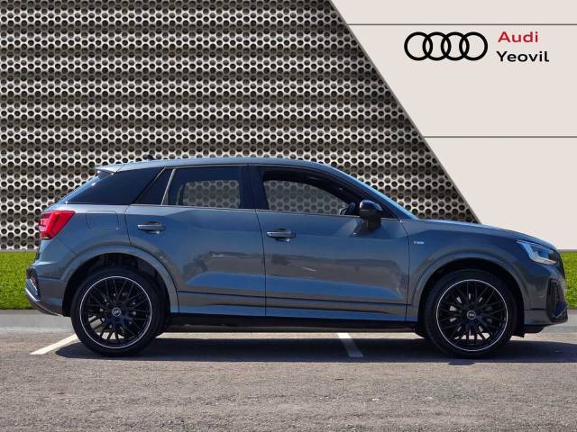 2024 Audi Q2 1.5 Black Edition 35 TFSI  150 PS S tronic
