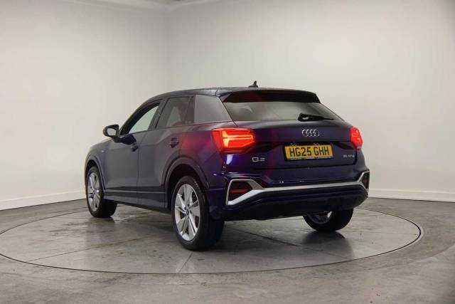 2024 Audi Q2 1.5 S line 35 TFSI  150 PS S tronic