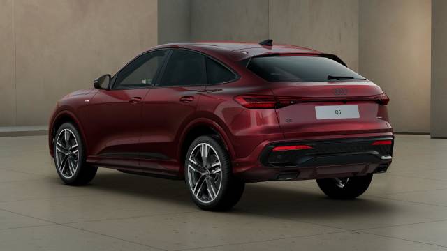 Audi Q5 Sportback AUDI Q5 Sportback Edition 1 TFSI quattro 204 PS S tronic