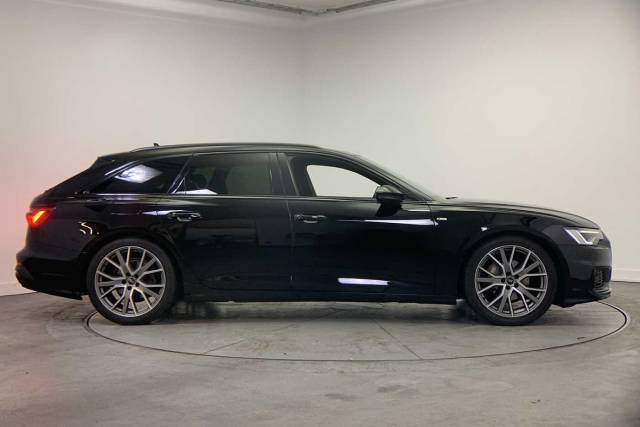 2022 Audi A6 2.0 Avant Black Edition 40 TFSI  204 PS S tronic