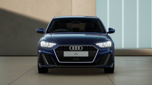 Audi A1 Sportback AUDI A1 Sportback S line 25 TFSI 95 PS 5-speed