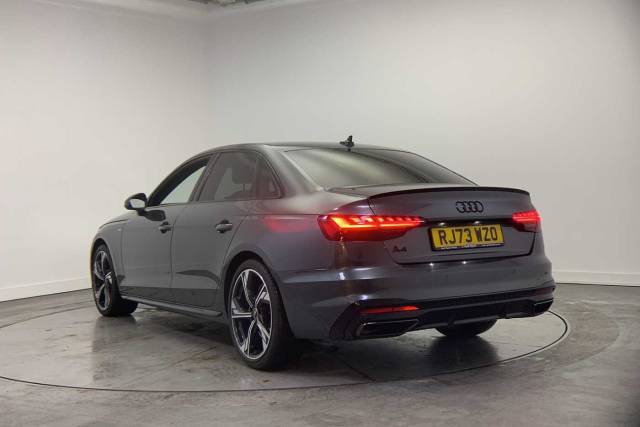 2023 Audi A4 Saloon 2.0 (O) Black Edition 40 TFSI  204 PS S tronic