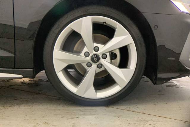2024 Audi A3 Sportback 1.5 S line 35 TFSI  150 PS S tronic