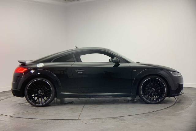 2023 Audi TT 2.0 Coup- Black Edition 40 TFSI  197 PS S tronic