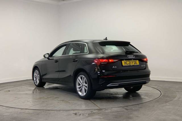 2021 Audi A3 Sportback 1.5 Sport 35 TFSI  150 PS 6-speed