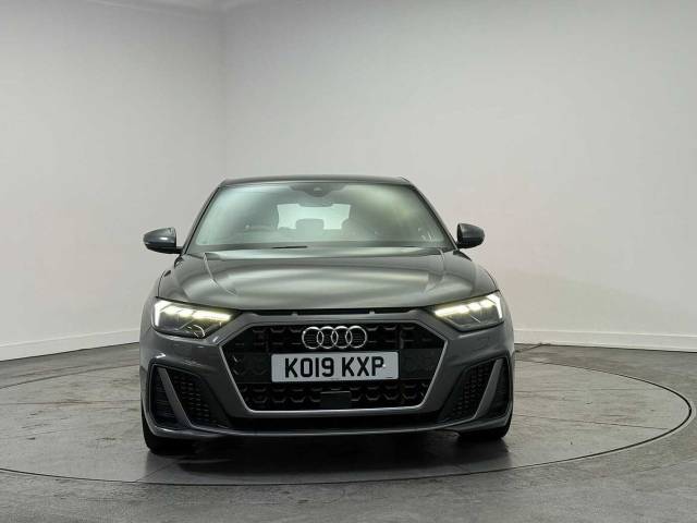 2019 Audi A1 Sportback 1.0 S line 30 TFSI  116 PS S tronic