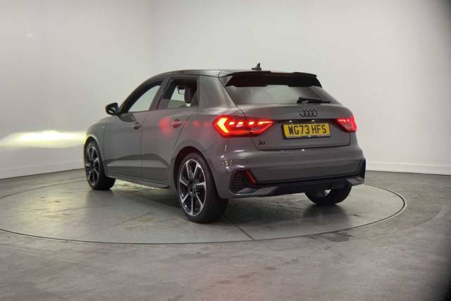 2023 Audi A1 Sportback 1.0 Black Edition 25 TFSI  95 PS 5-speed