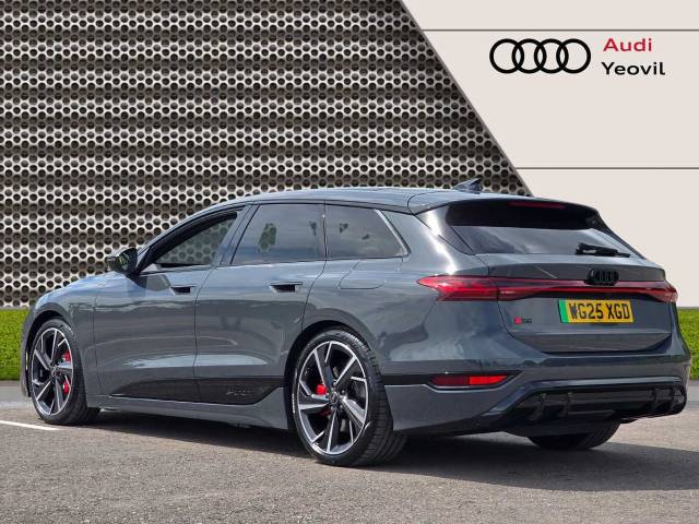 2025 Audi S6 Avant Edition 1 e-tron  370,00 kW