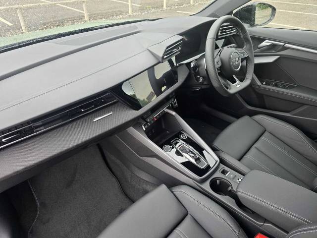 2025 Audi A3 Sportback 1.5 Black Edition 35 TFSI  150 PS S tronic