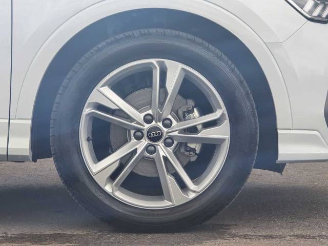 2025 Audi Q3 1.5 S line 35 TFSI  150 PS S tronic
