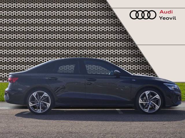2022 Audi A3 Saloon 1.5 Edition 1 35 TFSI  150 PS S tronic