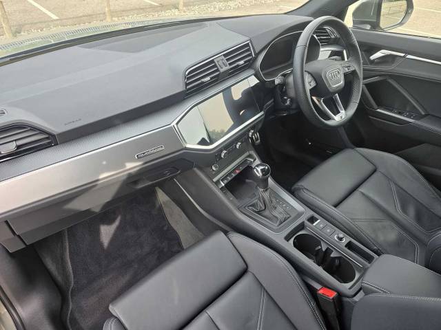 2024 Audi Q3 2.0 S line 40 TFSI quattro 190 PS S tronic