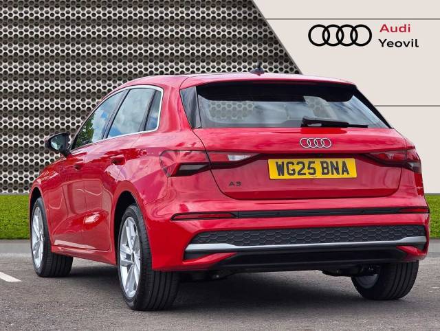 2025 Audi A3 Sportback 1.5 Sport 35 TFSI  150 PS S tronic