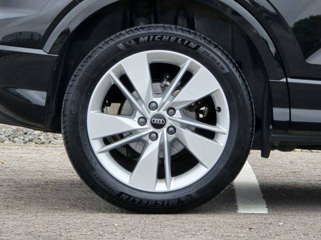 2024 Audi Q2 1.5 S line 35 TFSI  150 PS S tronic