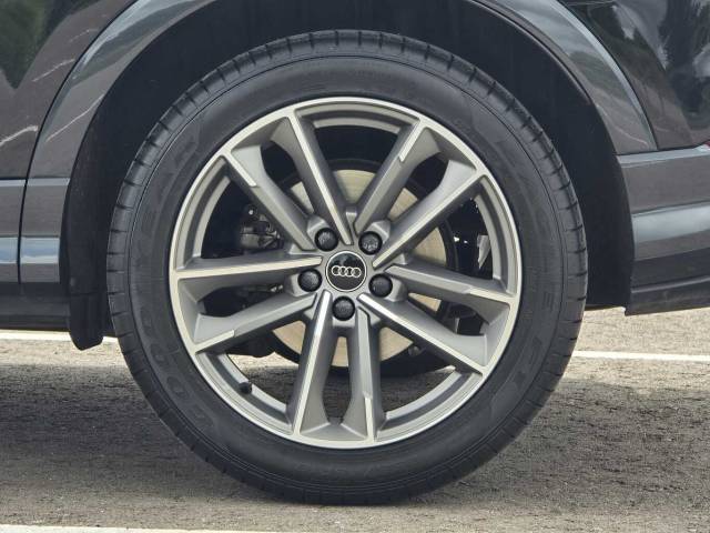 2022 Audi Q3 1.5 Black Edition 35 TFSI  150 PS S tronic