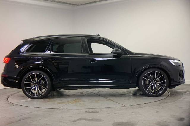 2024 Audi Q7 3.0 SUV  Black Edition 50 TDI quattro 286 PS tiptronic