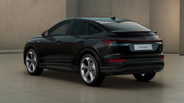 Audi Q4 Sportback e-tron AUDI Q4 Sportback Black Edition 55 e-tron quattro 250,00 kW