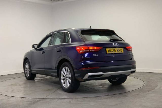 2024 Audi Q3 1.5 Sport 35 TFSI  150 PS S tronic