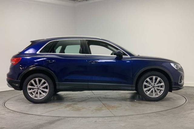2024 Audi Q3 1.5 Sport 35 TFSI  150 PS S tronic