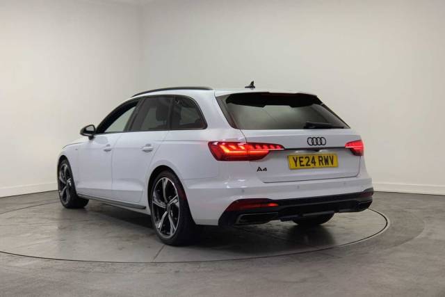 2024 Audi A4 Avant 2.0 Avant Black Edition 40 TFSI  204 PS S tronic
