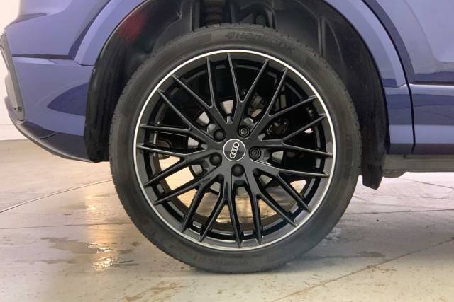 2022 Audi Q2 1.5 Black Edition 35 TFSI  150 PS S tronic