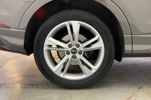 2022 Audi Q3 1.5 S line 35 TFSI  150 PS S tronic