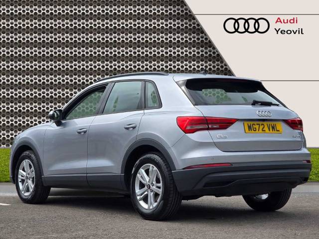 2022 Audi Q3 1.5 Technik 35 TFSI  150 PS S tronic