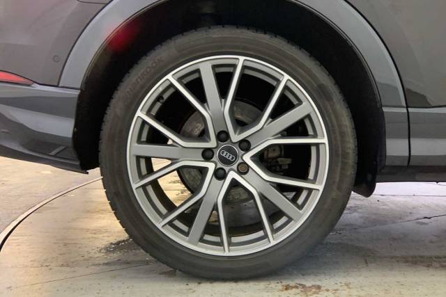 2020 Audi Q3 2.0 Vorsprung 45 TFSI quattro 230 PS S tronic
