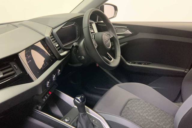 2024 Audi A1 Sportback 1.0 Sport 30 TFSI  116 PS S tronic
