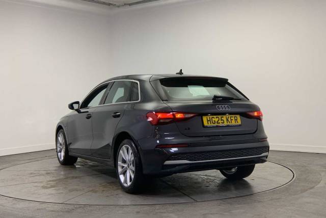 2024 Audi A3 Sportback 1.5 Sport 40 TFSI e  204 PS S tronic