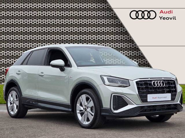 Audi Q2 1.5 S line 35 TFSI  150 PS S tronic Hatchback Petrol Dew silver, metallic