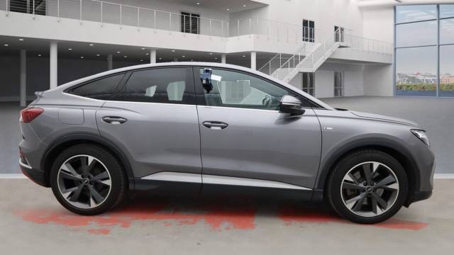 2022 Audi Q4 e-tron Q4 Sportback S line 40 e-tron  150,00 kW