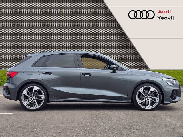 2022 Audi A3 Sportback 1.5 Edition 1 35 TFSI  150 PS S tronic