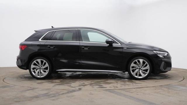 2021 Audi A3 Sportback 1.4 S line 40 TFSI e  204 PS S tronic