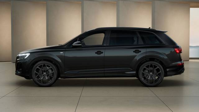 Audi Q7 3.0 AUDI Q7 SUV Black Edition TFSI quattro 340 PS tiptronic