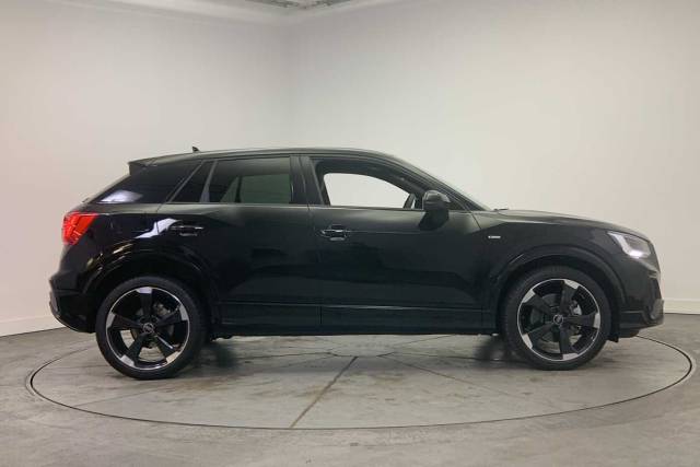 2024 Audi Q2 1.5 Black Edition 35 TFSI  150 PS S tronic